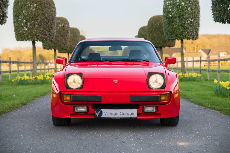 Porsche 944 Coupé