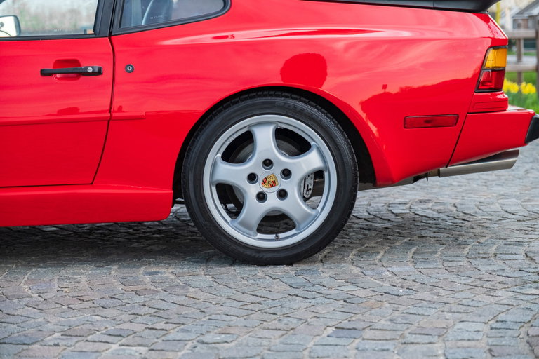 Porsche 944 Coupé