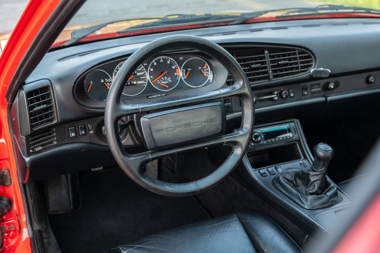 Porsche 944 Coupé