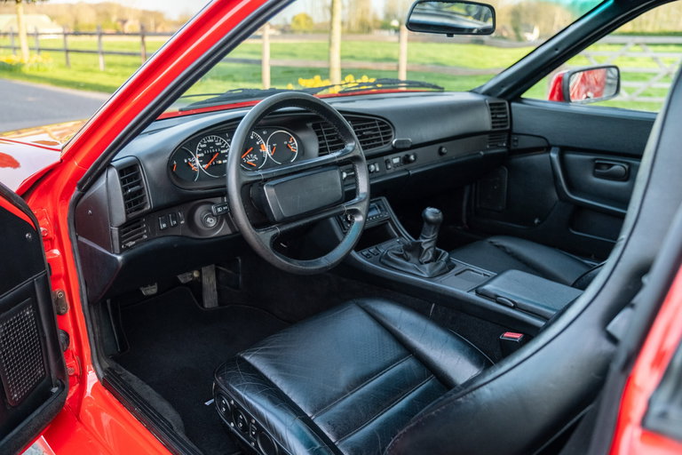 Porsche 944 Coupé