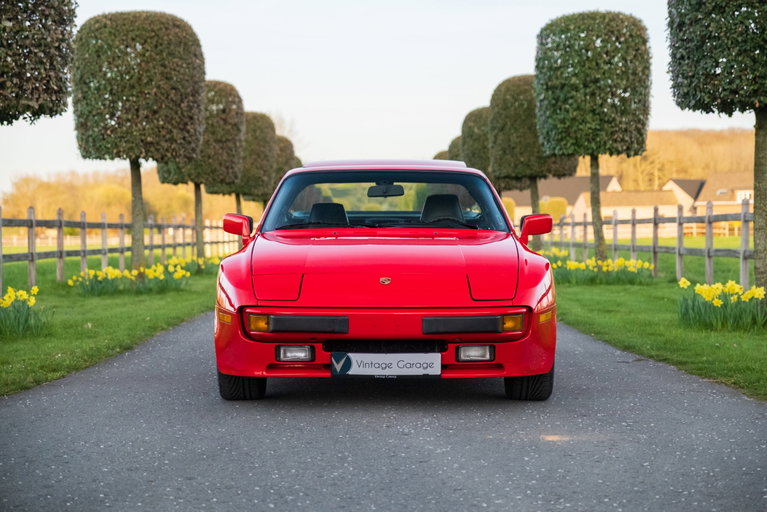 Porsche 944 Coupé