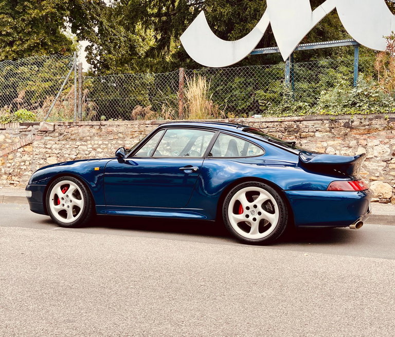 Porsche 993 Carrera 4S