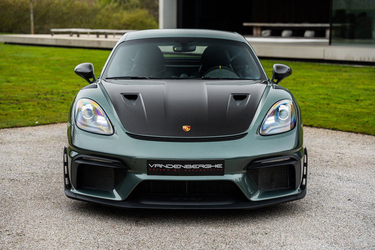 Porsche 718 Cayman GT4 RS