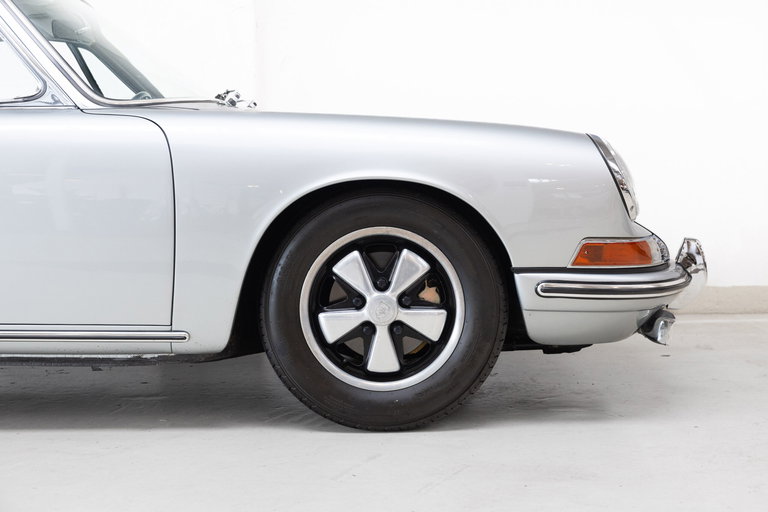 Porsche 911 (F-Modell)