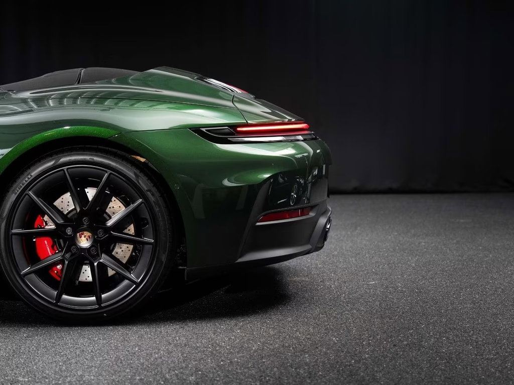 Porsche 992.2 Carrera 4S