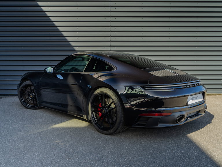 Porsche 992 Carrera GTS