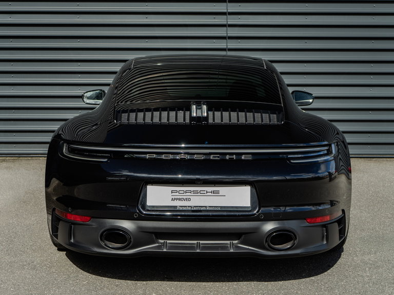 Porsche 992 Carrera GTS