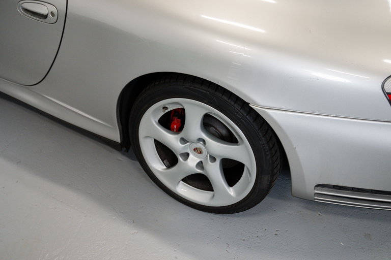 Porsche 996.2 Carrera 4S