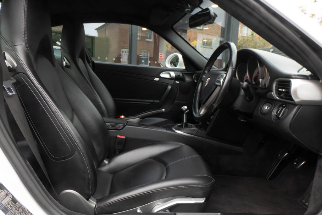 Porsche 997.2 Carrera 4S