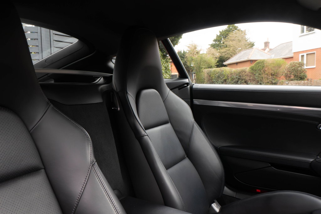 Porsche 981 Cayman S