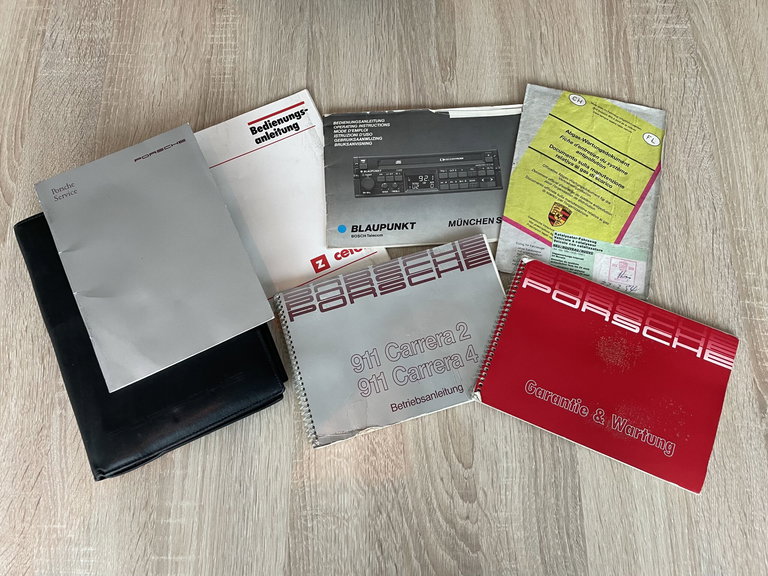 Porsche 964 Carrera 4
