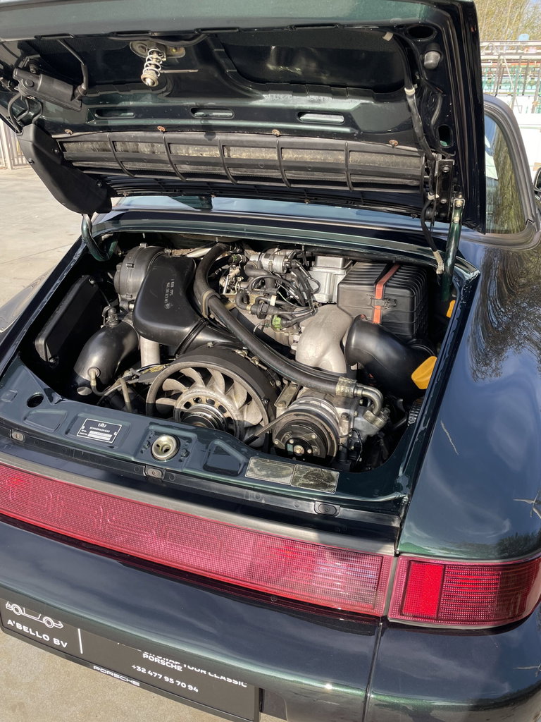 Porsche 964 Carrera 4
