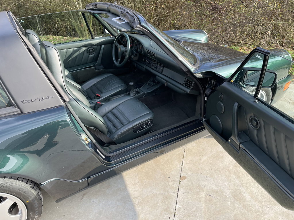 Porsche 964 Carrera 4