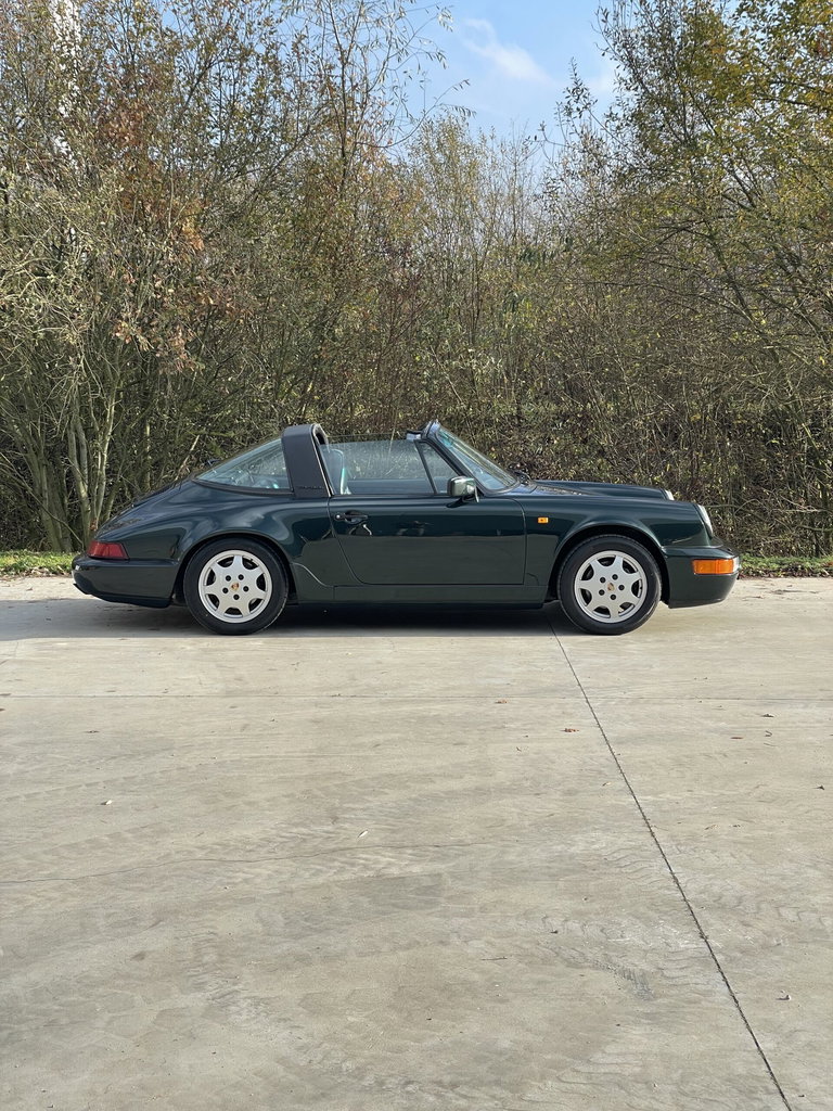 Porsche 964 Carrera 4