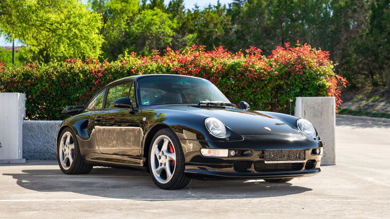 Porsche 993 Carrera 4S