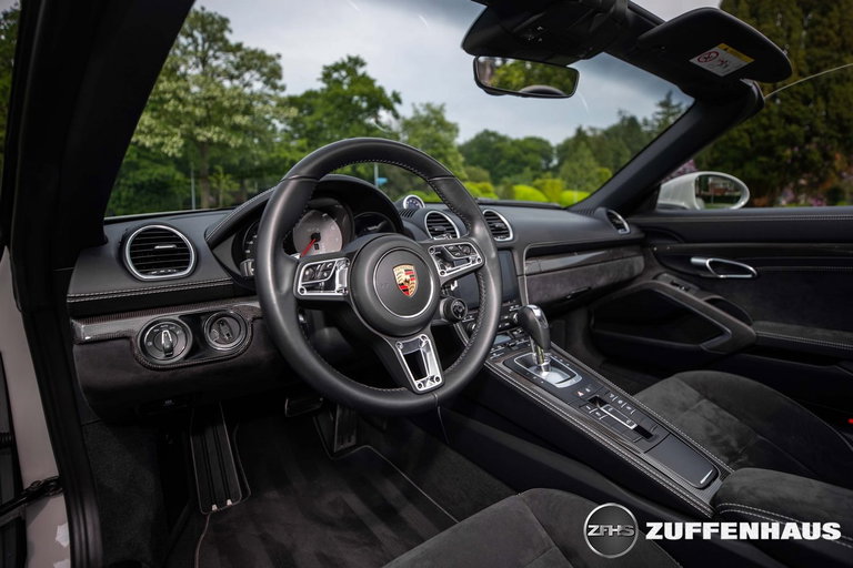 Porsche 718 Boxster GTS