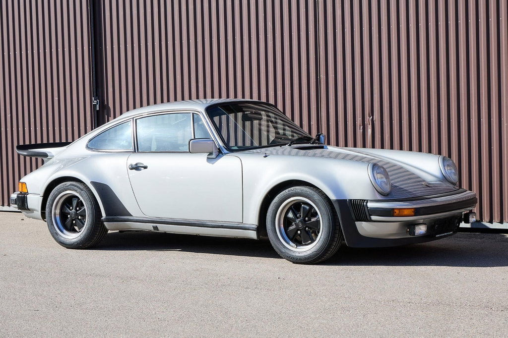 Porsche 911 Turbo 3.0