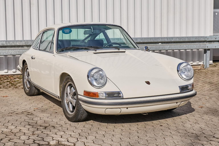 Porsche 911 S (F-Modell)