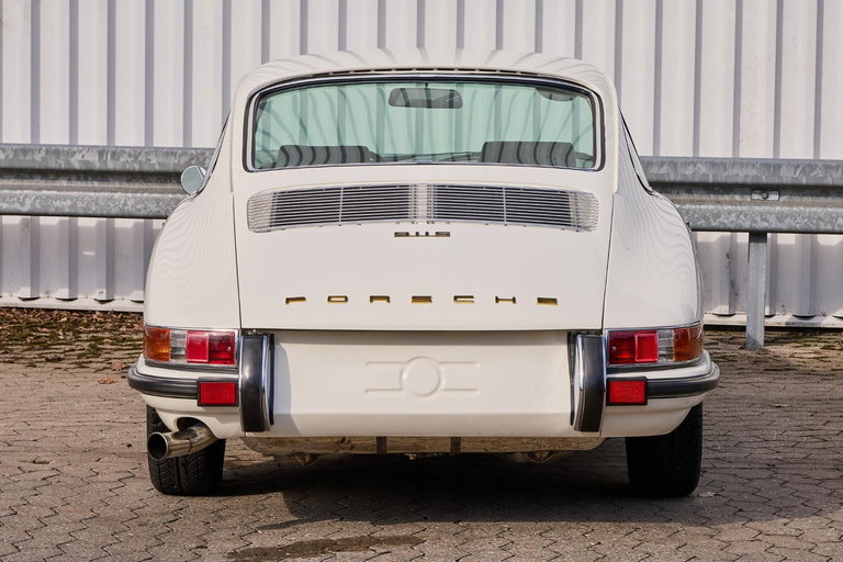 Porsche 911 S (F-Modell)