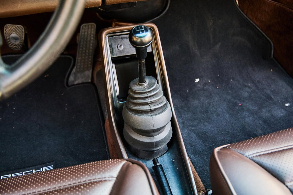 Porsche 911 Turbo 3.3