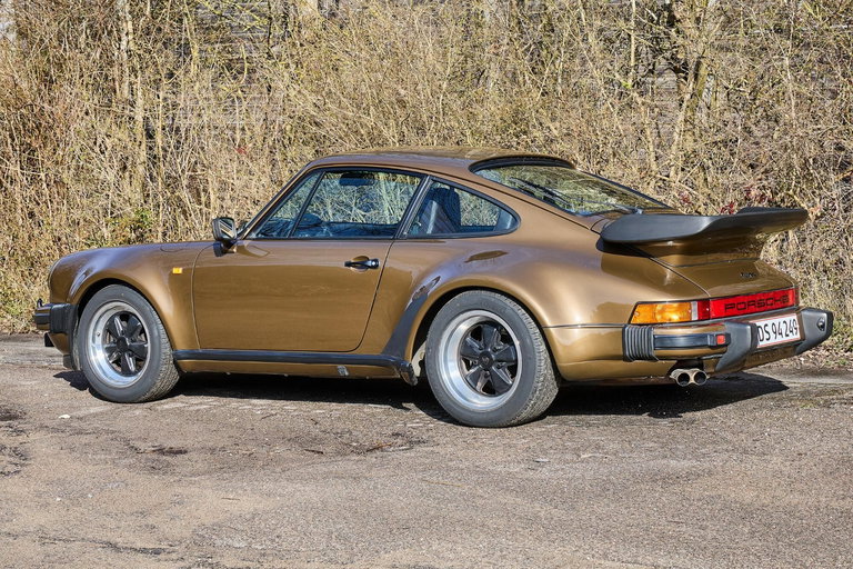 Porsche 911 Turbo 3.3