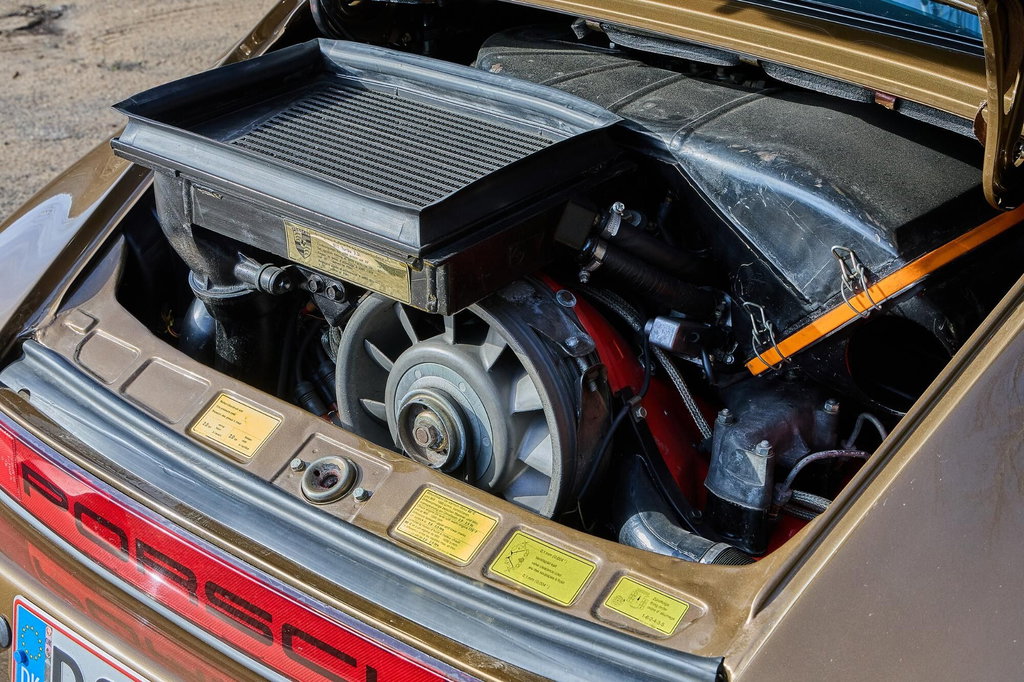 Porsche 911 Turbo 3.3
