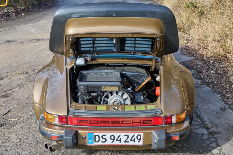 Porsche 911 Turbo 3.3