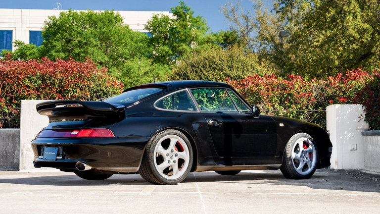 Porsche 993 Carrera 4S