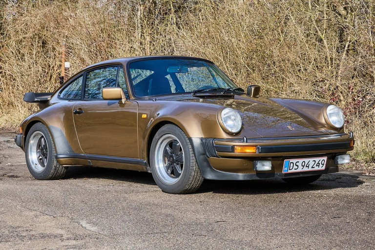 Porsche 911 Turbo 3.3