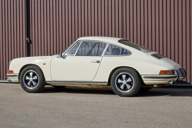 Porsche 911 S (F-Modell)