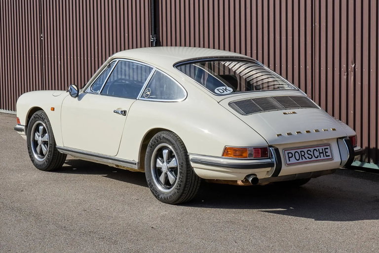 Porsche 911 S (F-Modell)