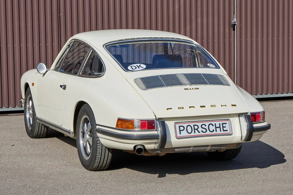 Porsche 911 S (F-Modell)