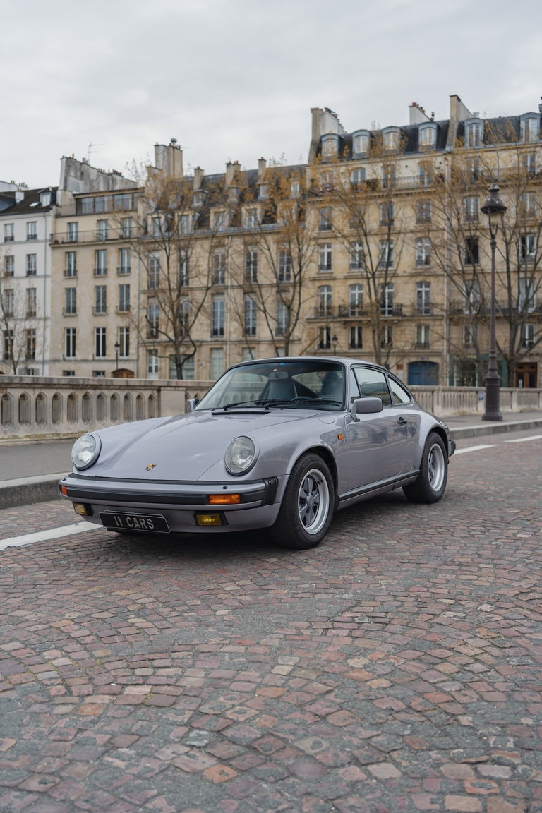Porsche 911 Carrera 3.2