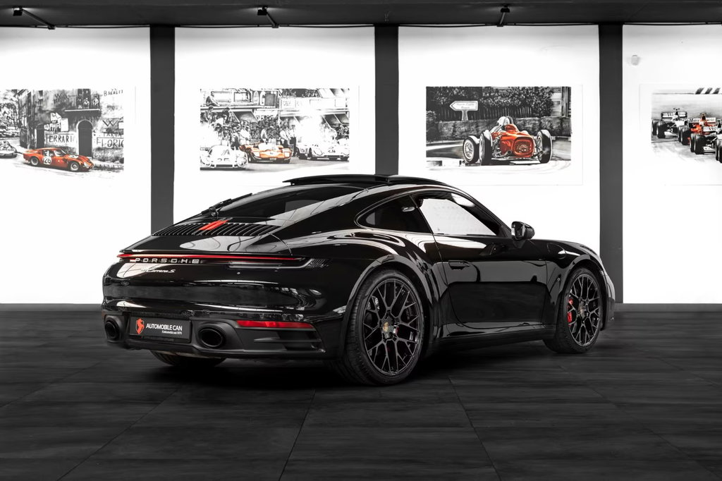 Porsche 992 Carrera S