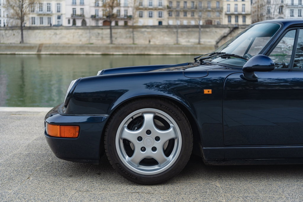 Porsche 964 Carrera 4