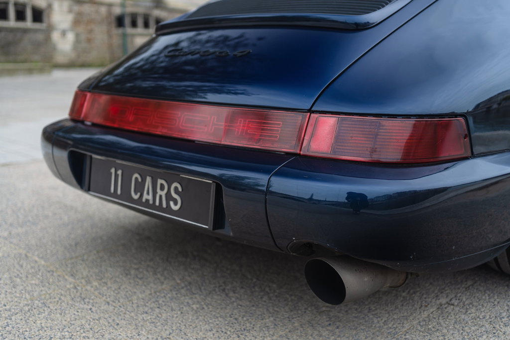 Porsche 964 Carrera 4