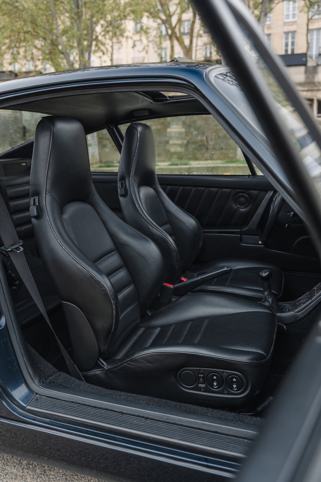 Porsche 964 Carrera 4