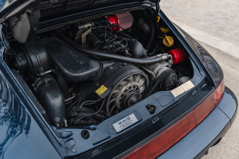 Porsche 964 Carrera 4