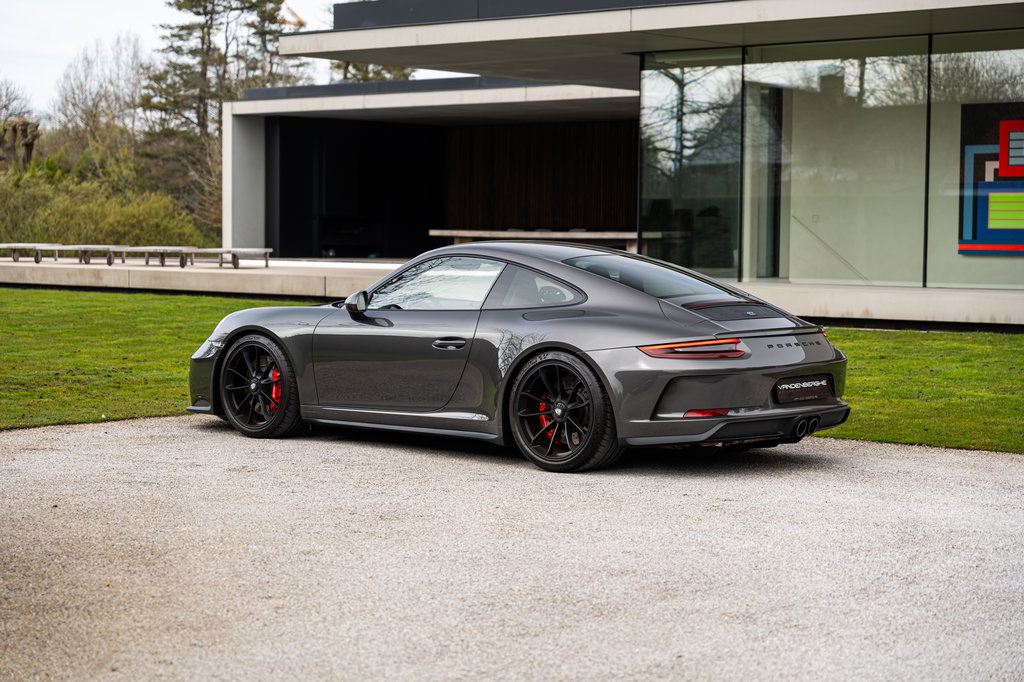 Porsche 991.2 GT3 Touring