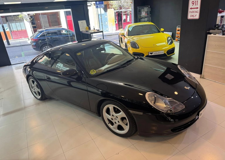 Porsche 996 Carrera