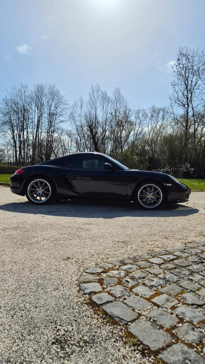 Porsche 987 Cayman S