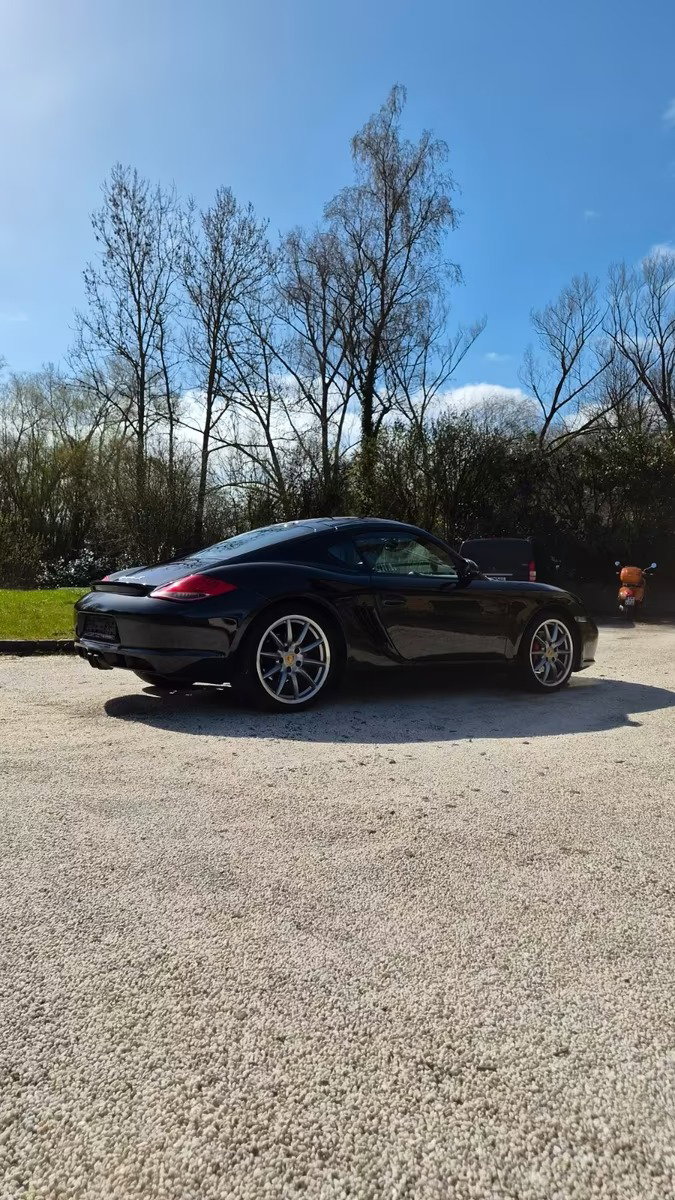 Porsche 987 Cayman S