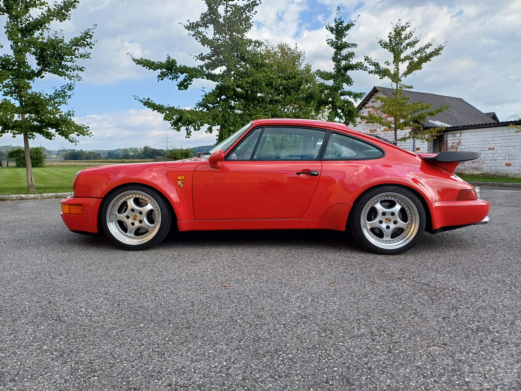 Porsche 964 Turbo 1992 - elferspot.com - Marketplace for Porsche
