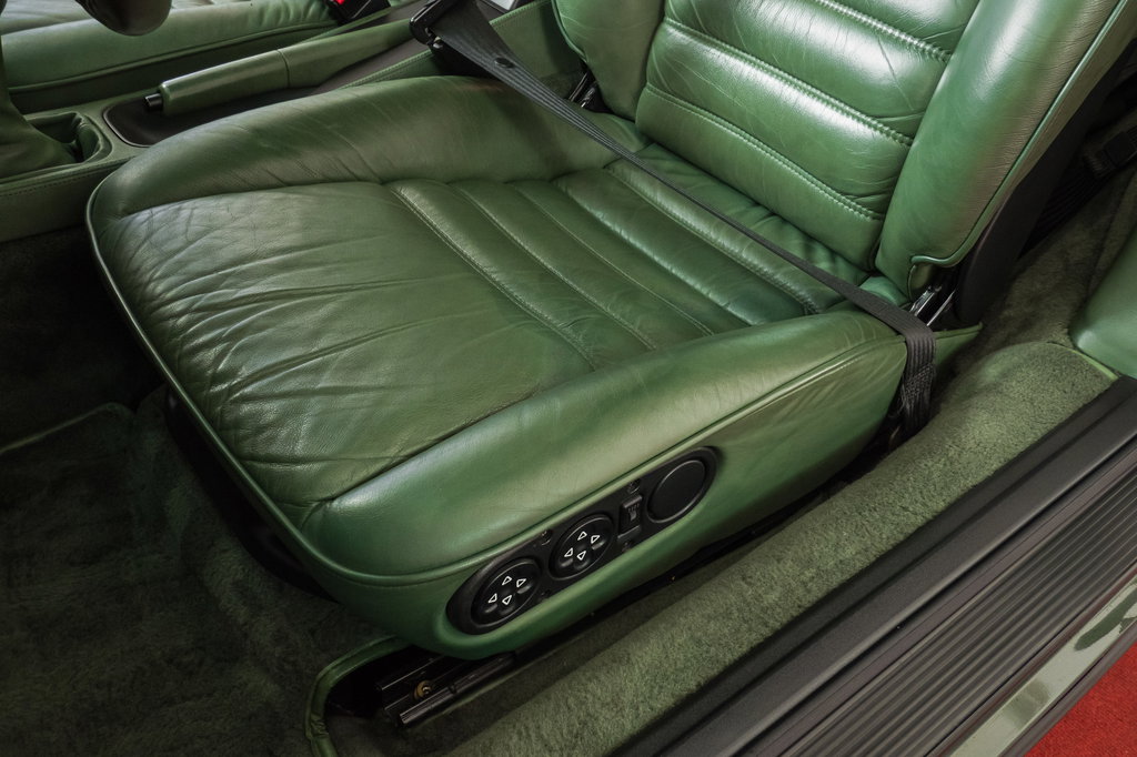 Porsche 964 Carrera 2 Cabrio WTL