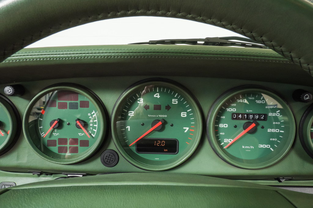 Porsche 964 Carrera 2 Cabrio WTL