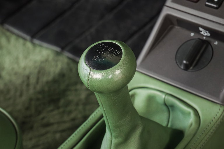 Porsche 964 Carrera 2 Cabrio WTL