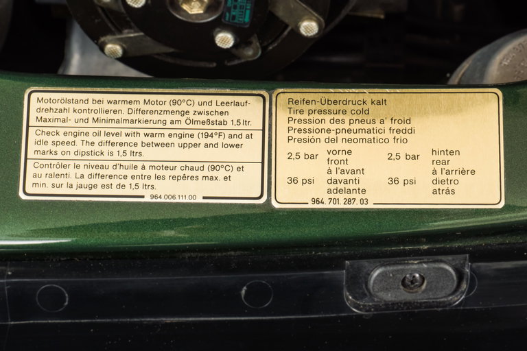 Porsche 964 Carrera 2 Cabrio WTL