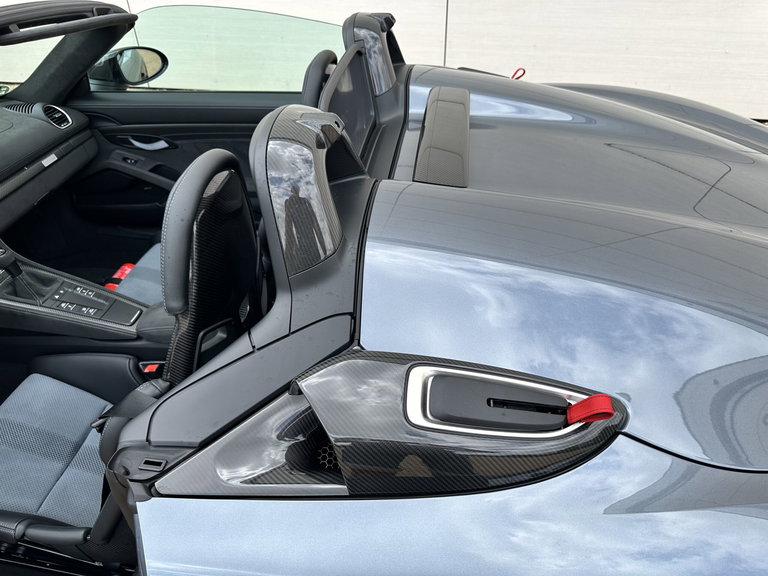 Porsche 718 Spyder RS