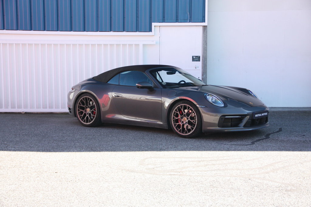Porsche 992 Carrera 4S