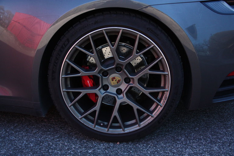 Porsche 992 Carrera 4S